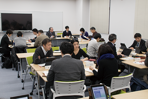 topics-14-photo06.png